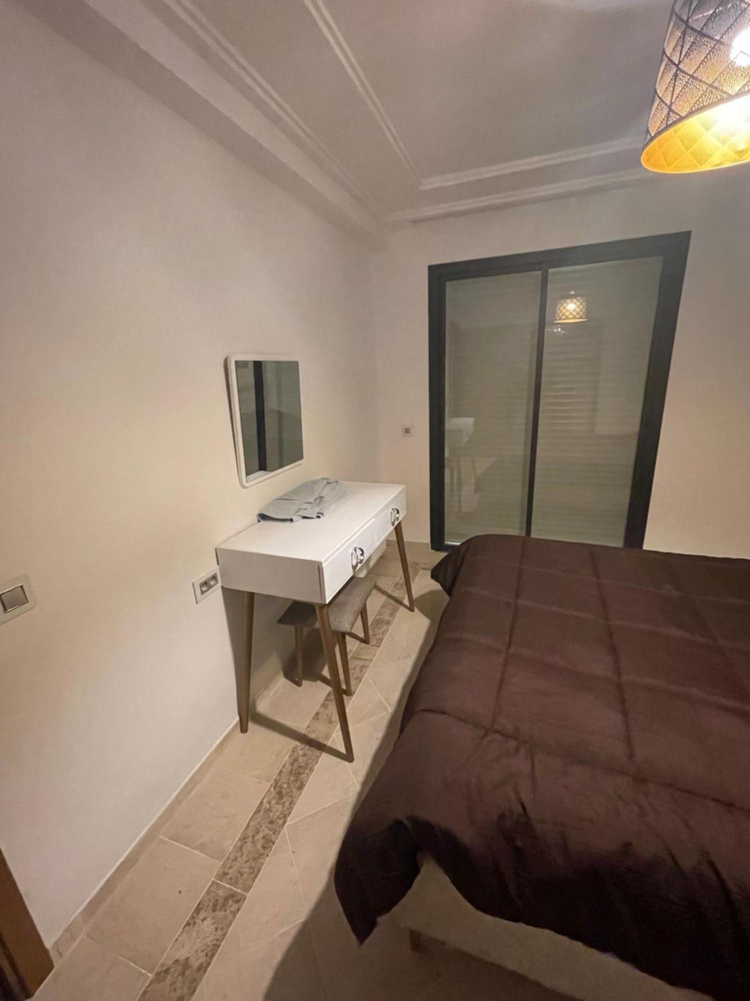 S2 A Apartment *
